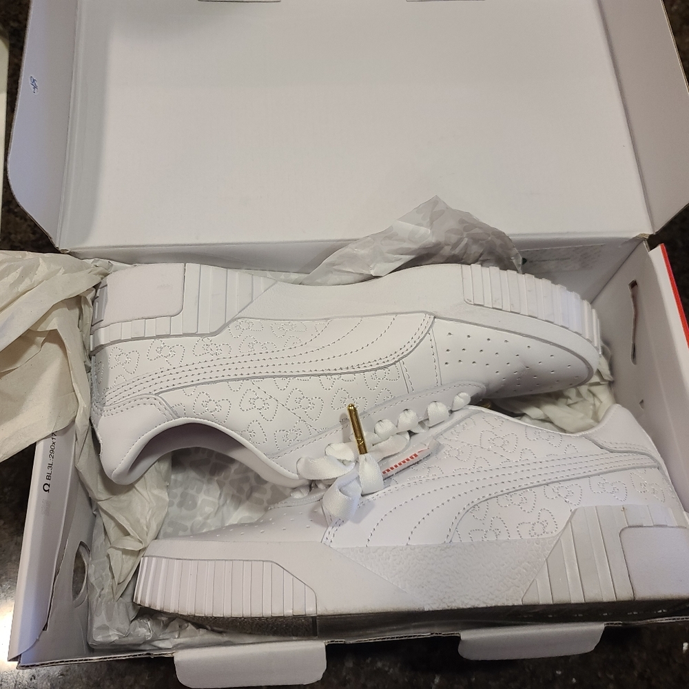 Hello kitty puma